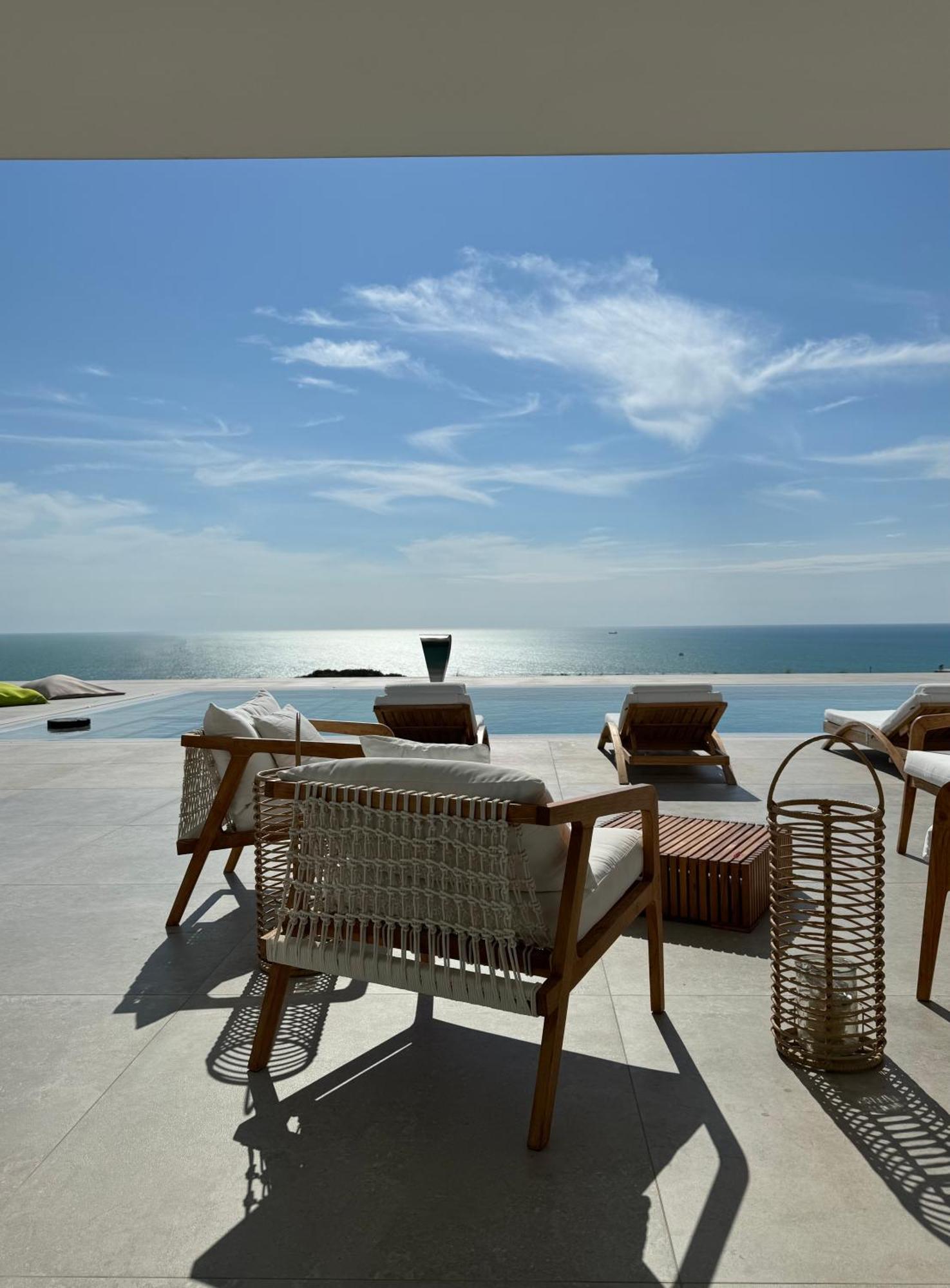 Villa Esmi Durres Kryemedhej ภายนอก รูปภาพ