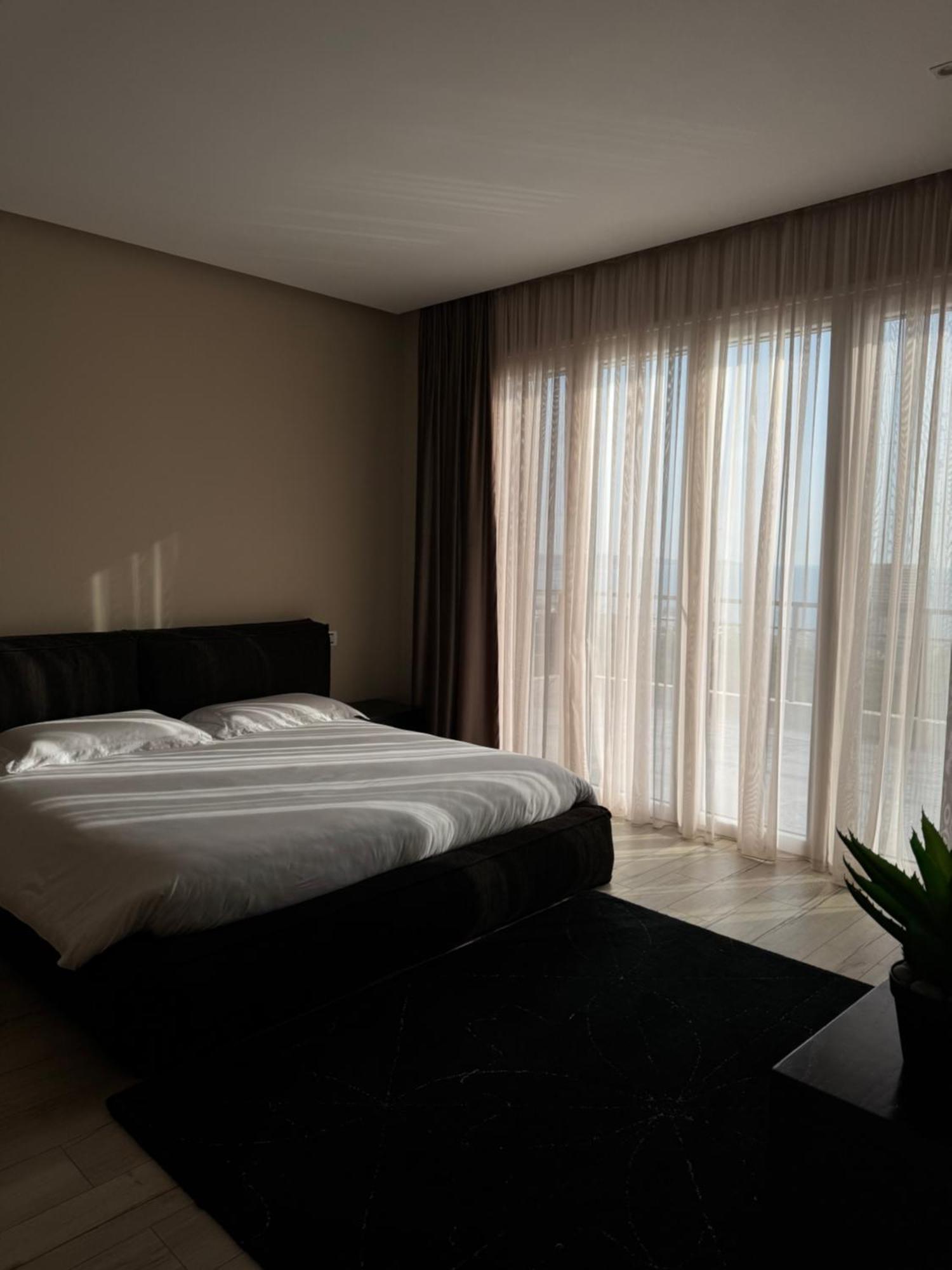 Villa Esmi Durres Kryemedhej ภายนอก รูปภาพ