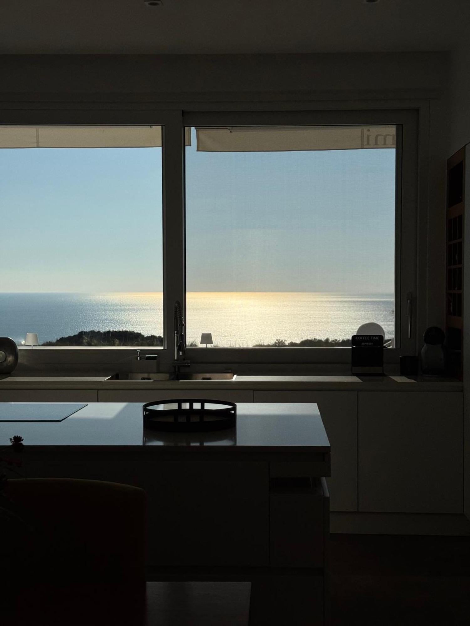 Villa Esmi Durres Kryemedhej ภายนอก รูปภาพ